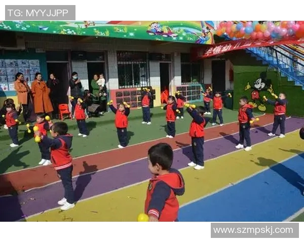 幼儿园小朋友健身乐趣多哑铃操视频带你一起动起来